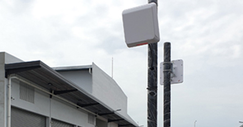 Comment les fonctionnalités de sécurité sont-elles mises en œuvre dans les lecteurs de cartes de stationnement UHF
        